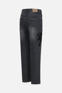 DENIM STRAIGHT FIT CON APPLICAZIONE FLOREALE