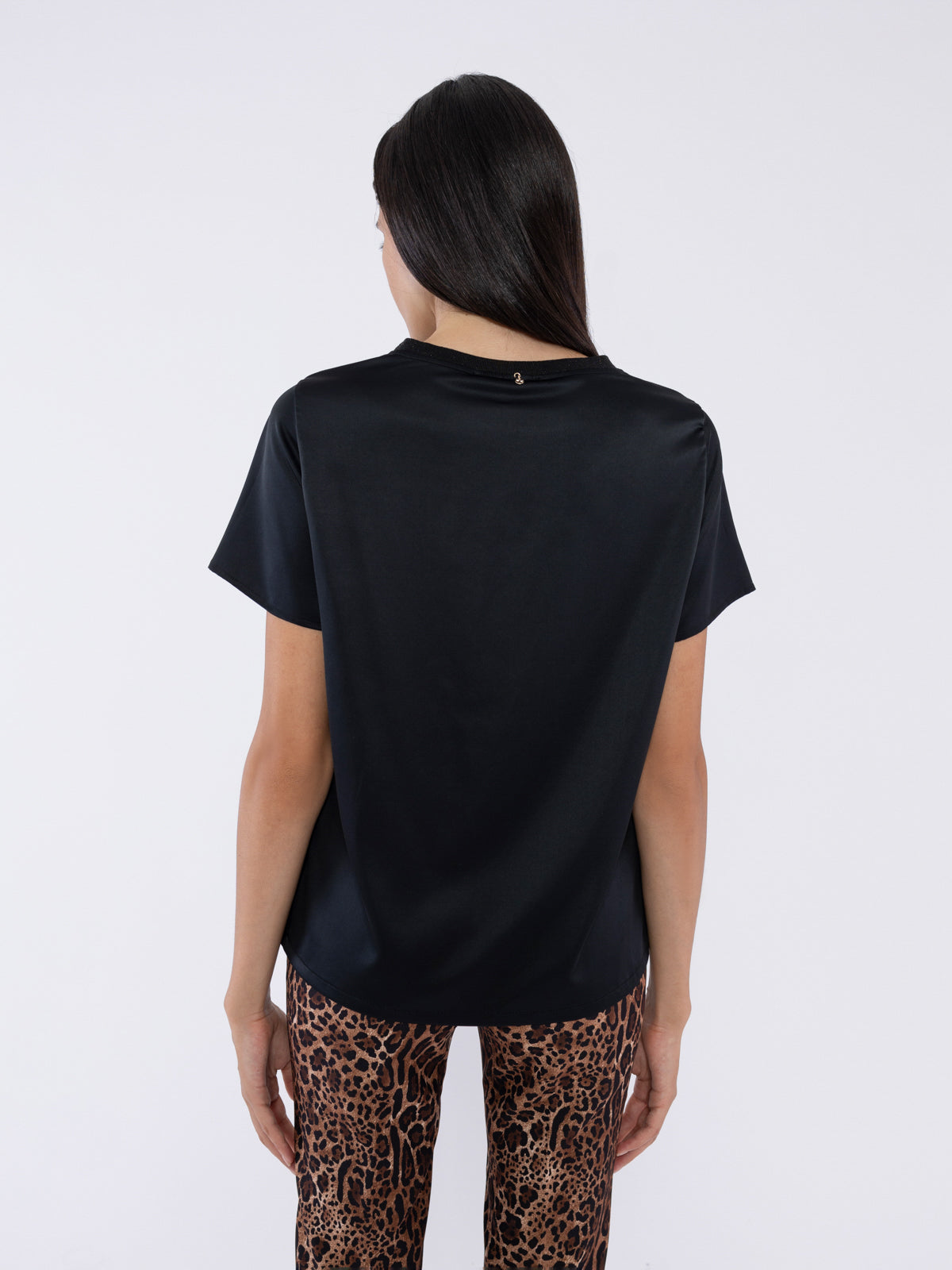 Blusa girocollo manica corta