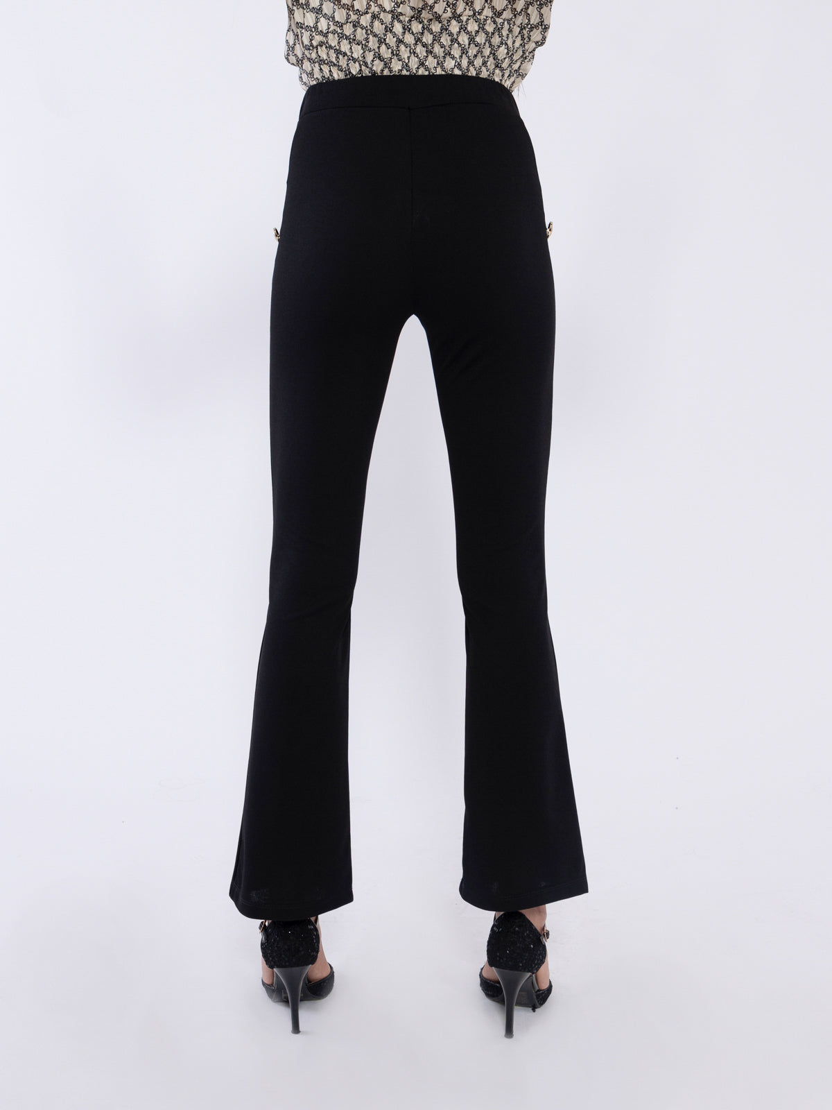 Pantalone finte tasche con bottoni